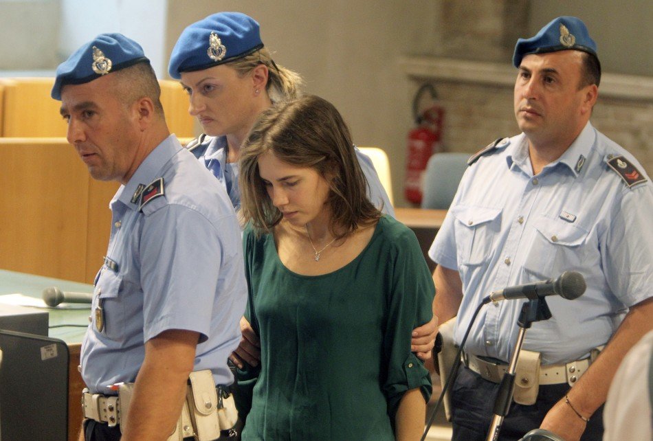 DNA ISSUES SURROUNDING THE AMANDA KNOX CASE